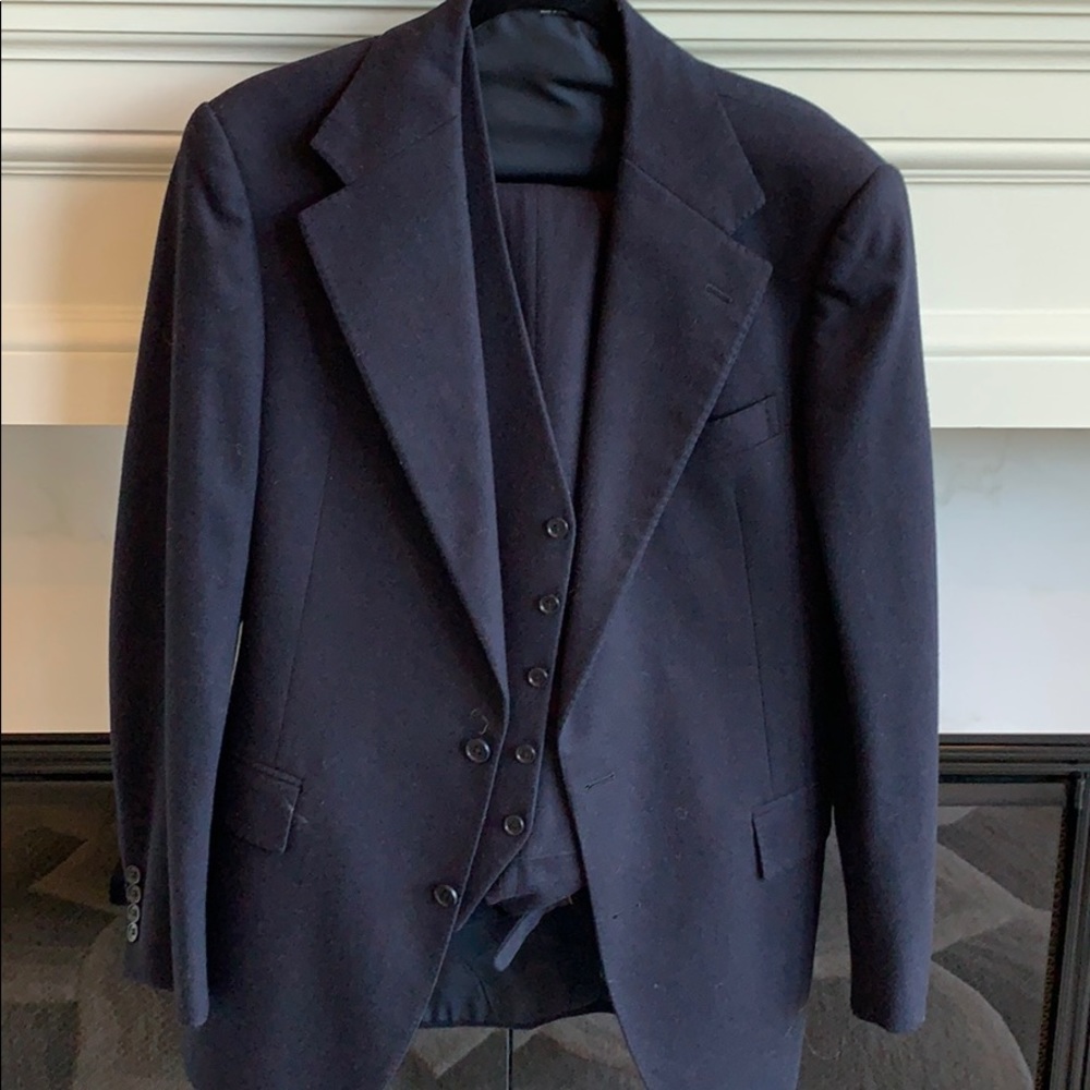 Suit
